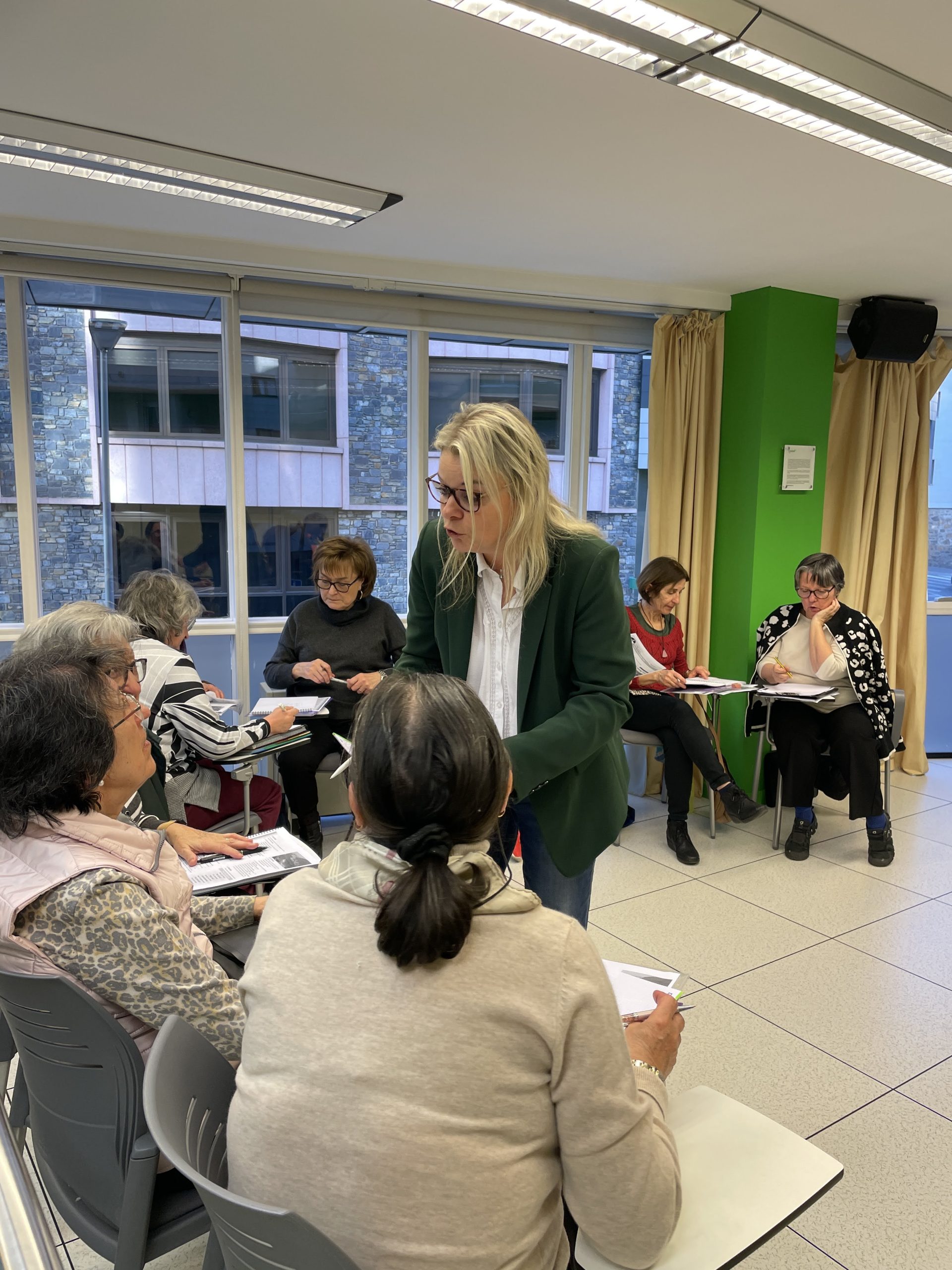 Anglès bàsic 1 Anglès bàsic