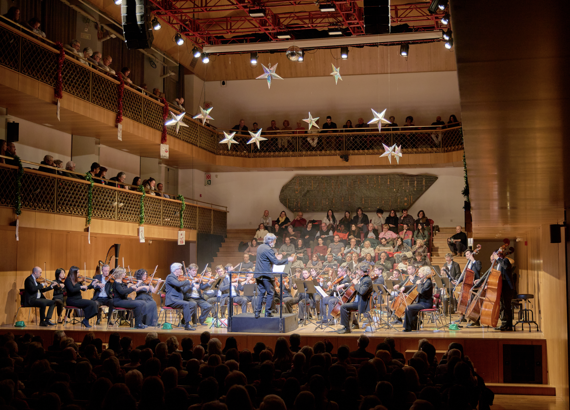 Humor i clàssics per donar la benvinguda al 2025 en el tradicional Concert d’Any Nou