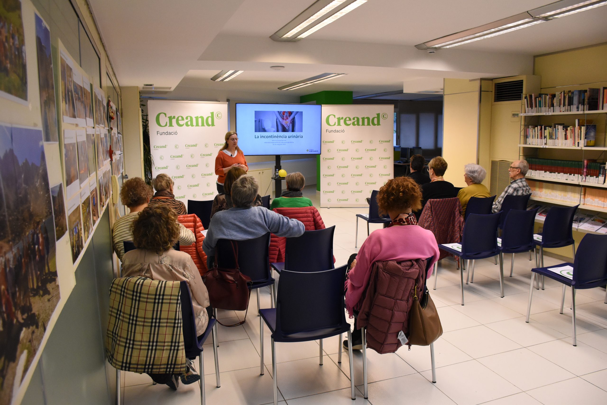 Els usuaris de L’espai aprenen consells per la incontinència urinària