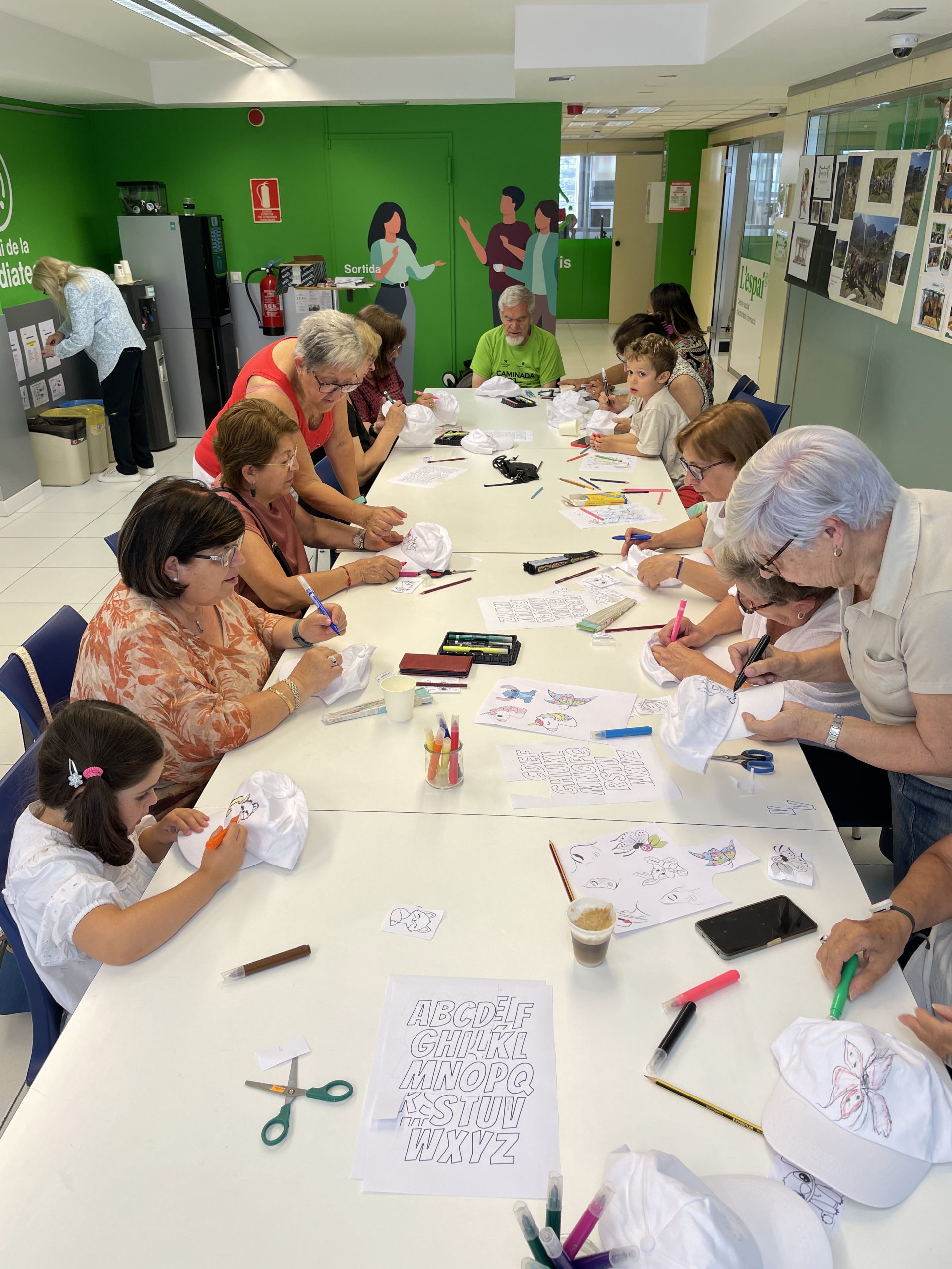 Taller de manualitats a L’espai