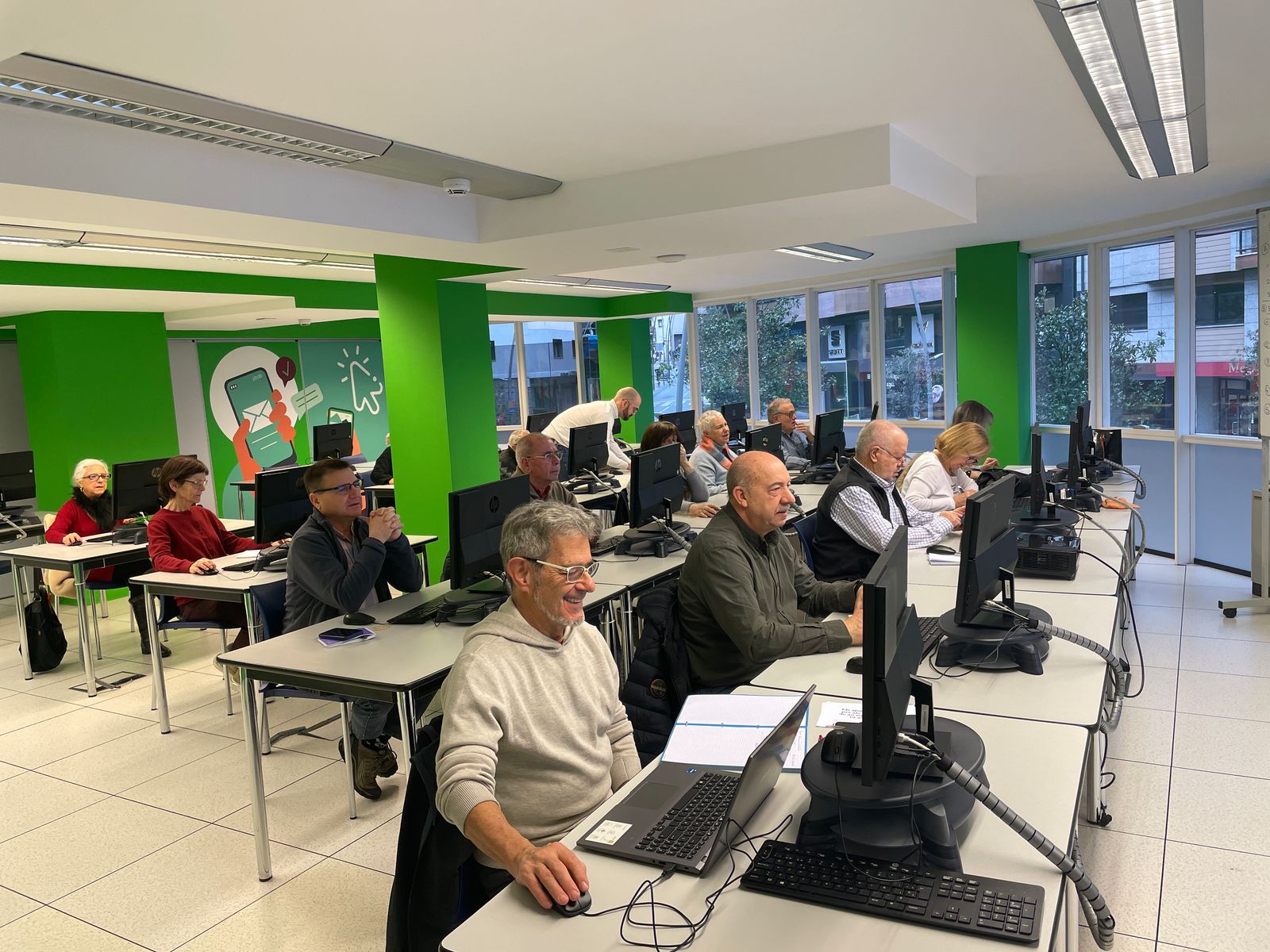 Estar ben informats. Eines contra la desinformació