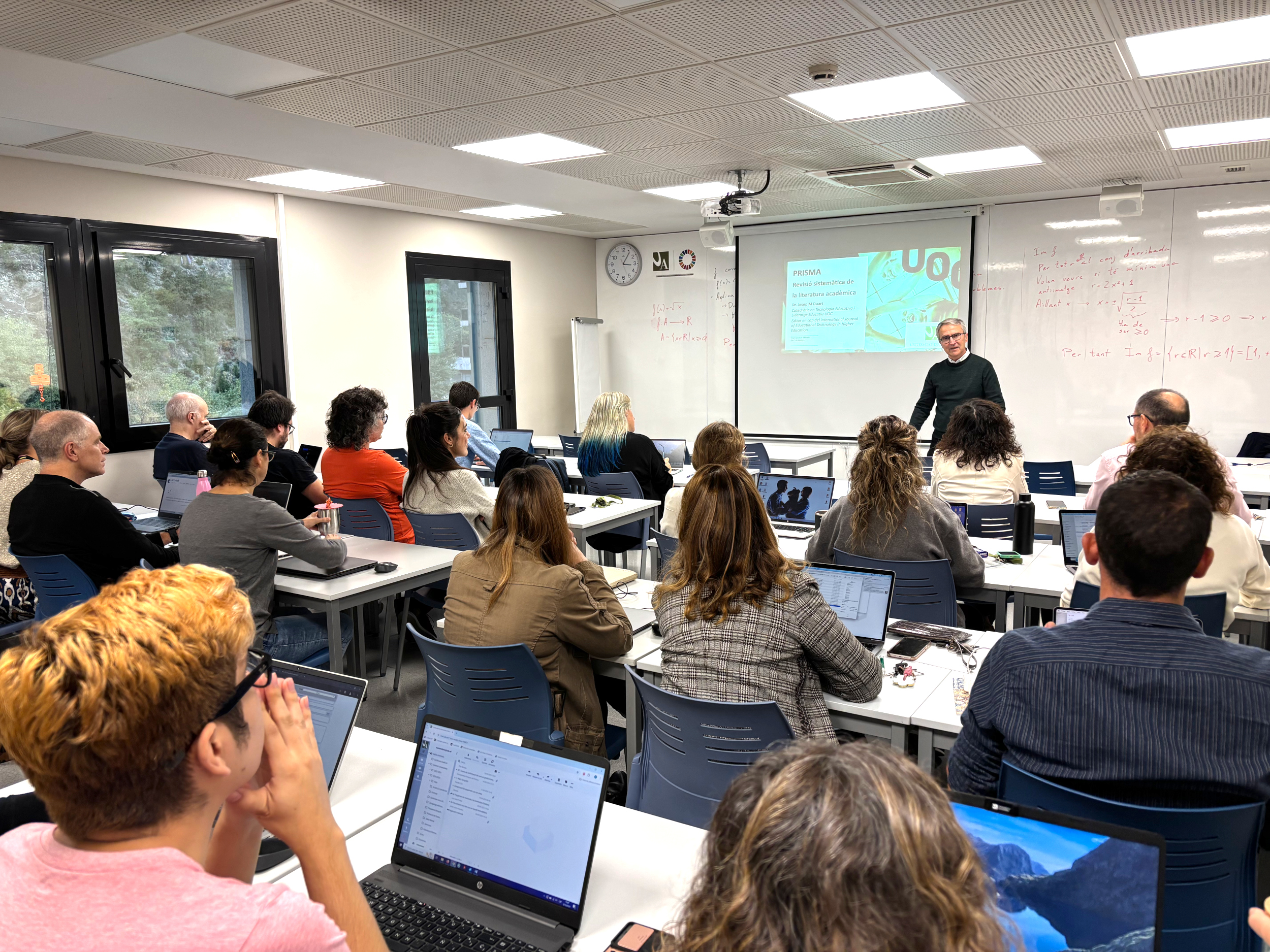 Arrenca el Cicle de Perfeccionament Professional de l’UdA amb cinc propostes formatives